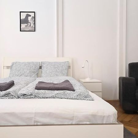 Seventh Sense Apartment Budapest Exterior photo